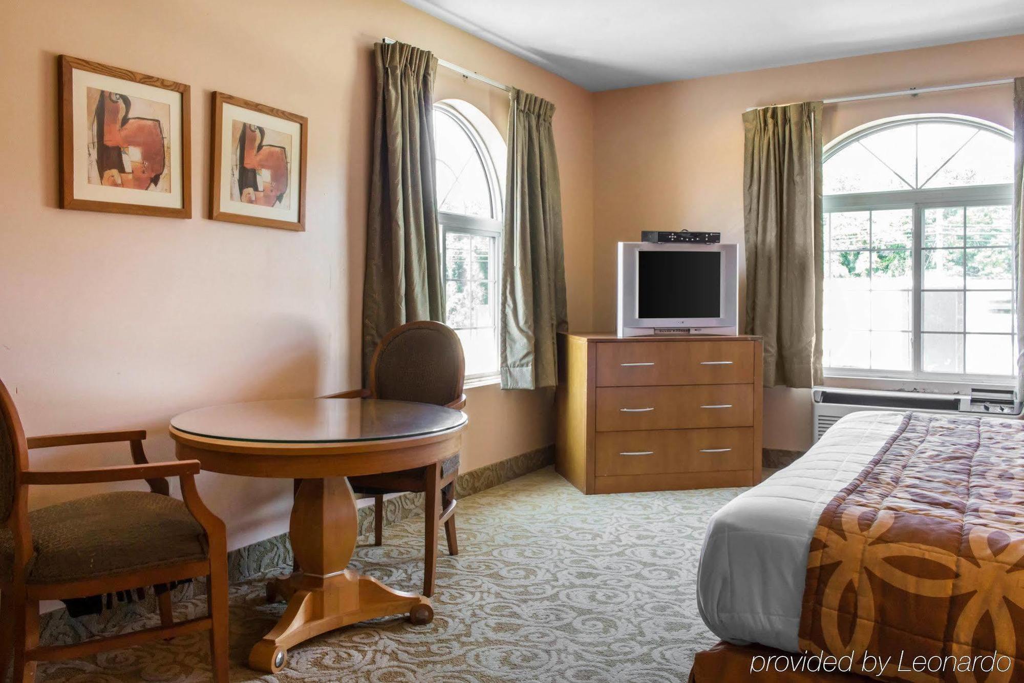 Econo Lodge Absecon Buitenkant foto
